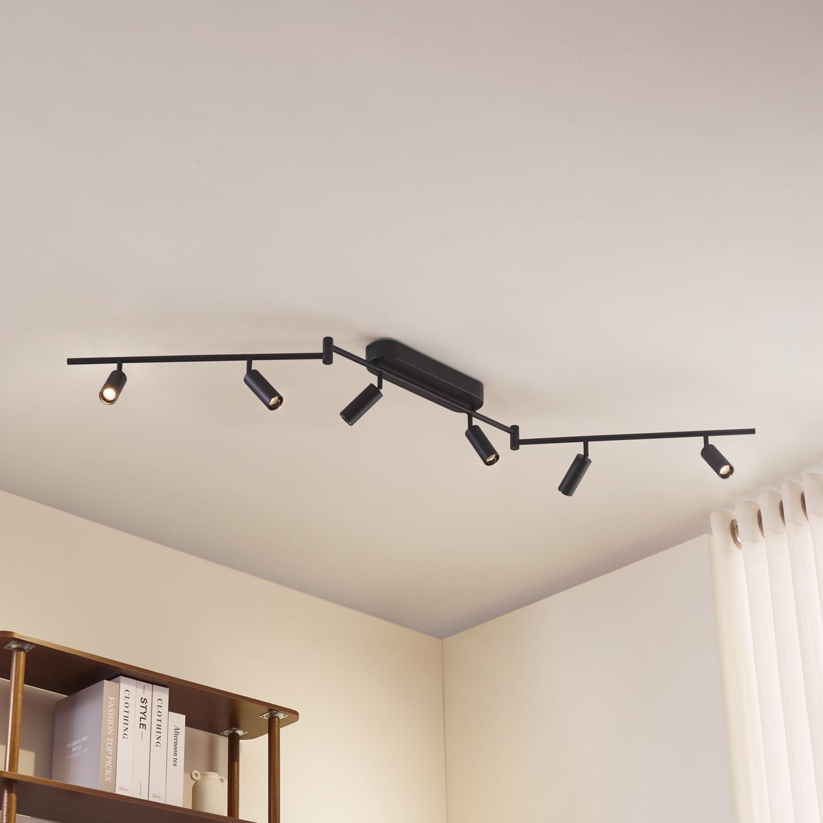 LED takspot Eldrin 6-lys svingbar svart 152 cm forfra