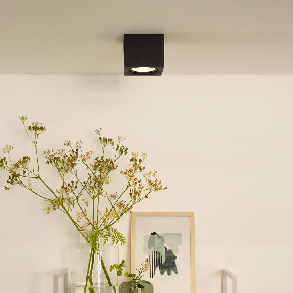 Montert LED takspot Fedler firkantet dim-to-warm 12W svart i tak