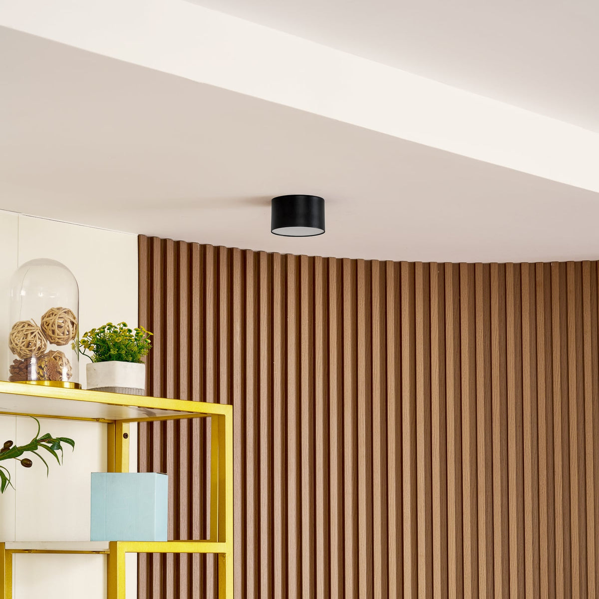 LED takspot Nivoria svart aluminium detalj av lampe