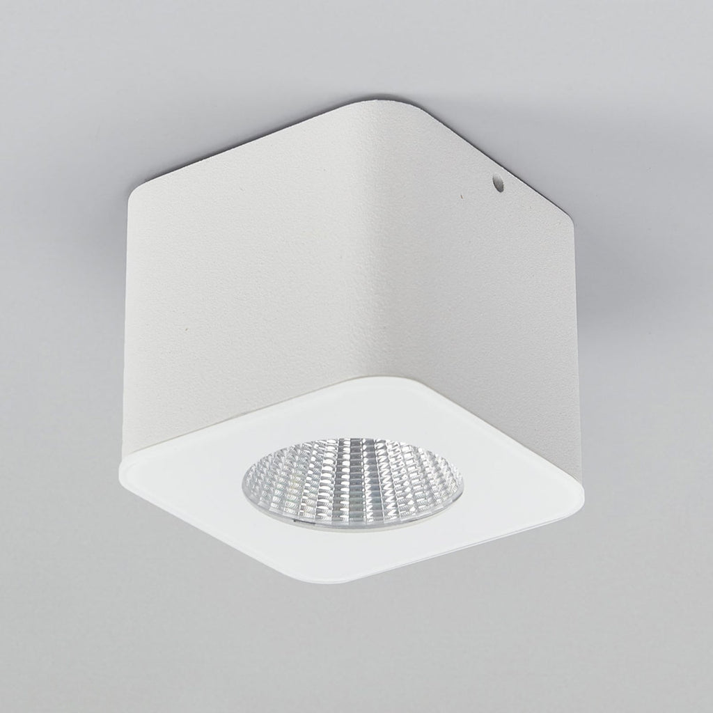 LED takspot Oso firkantet dimbar hvit matt IP44 8W bakside