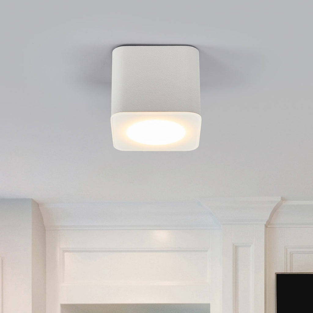 Detalj av LED takspot Oso firkantet dimbar hvit matt IP44 8W