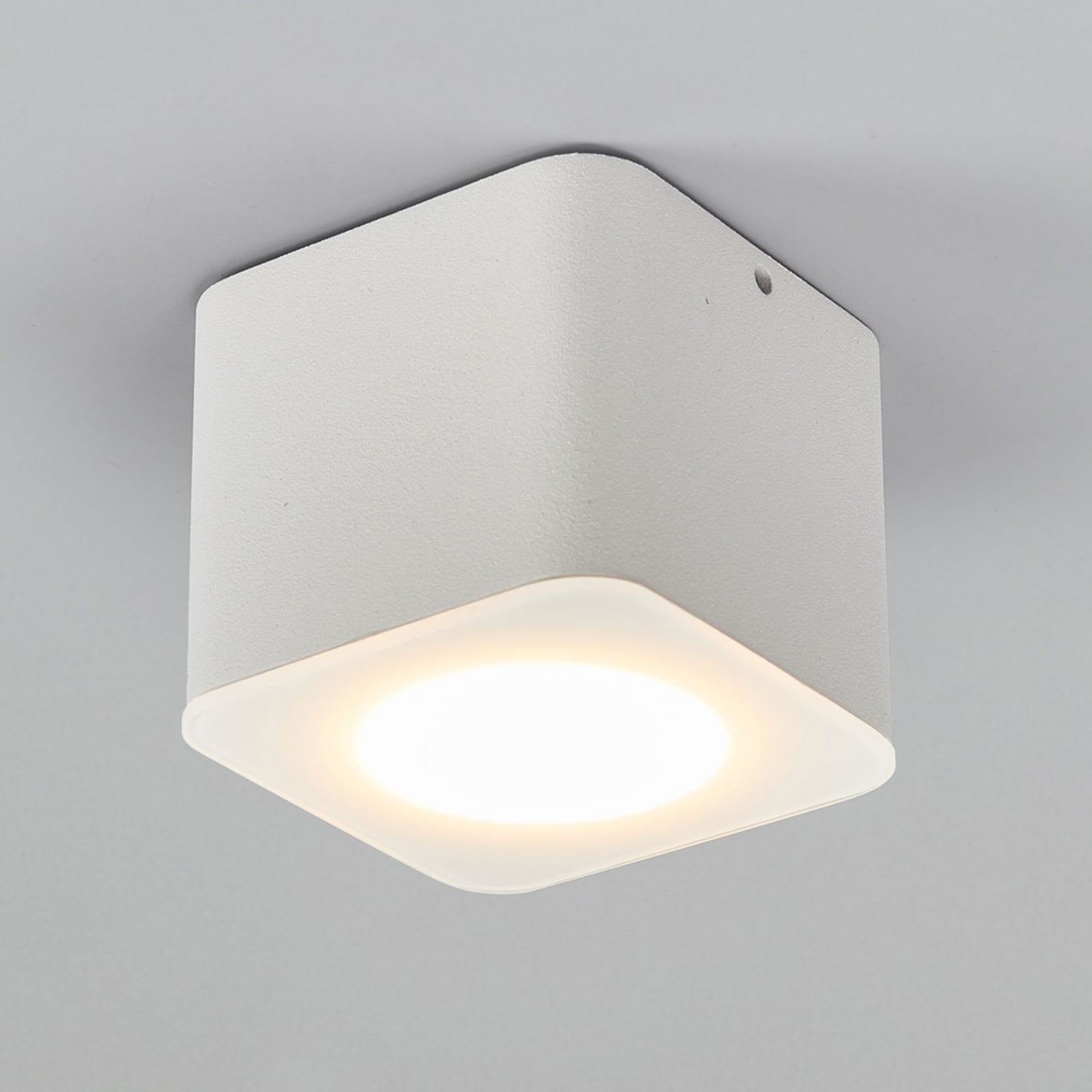 LED takspot Oso firkantet dimbar hvit matt IP44 8W forfra