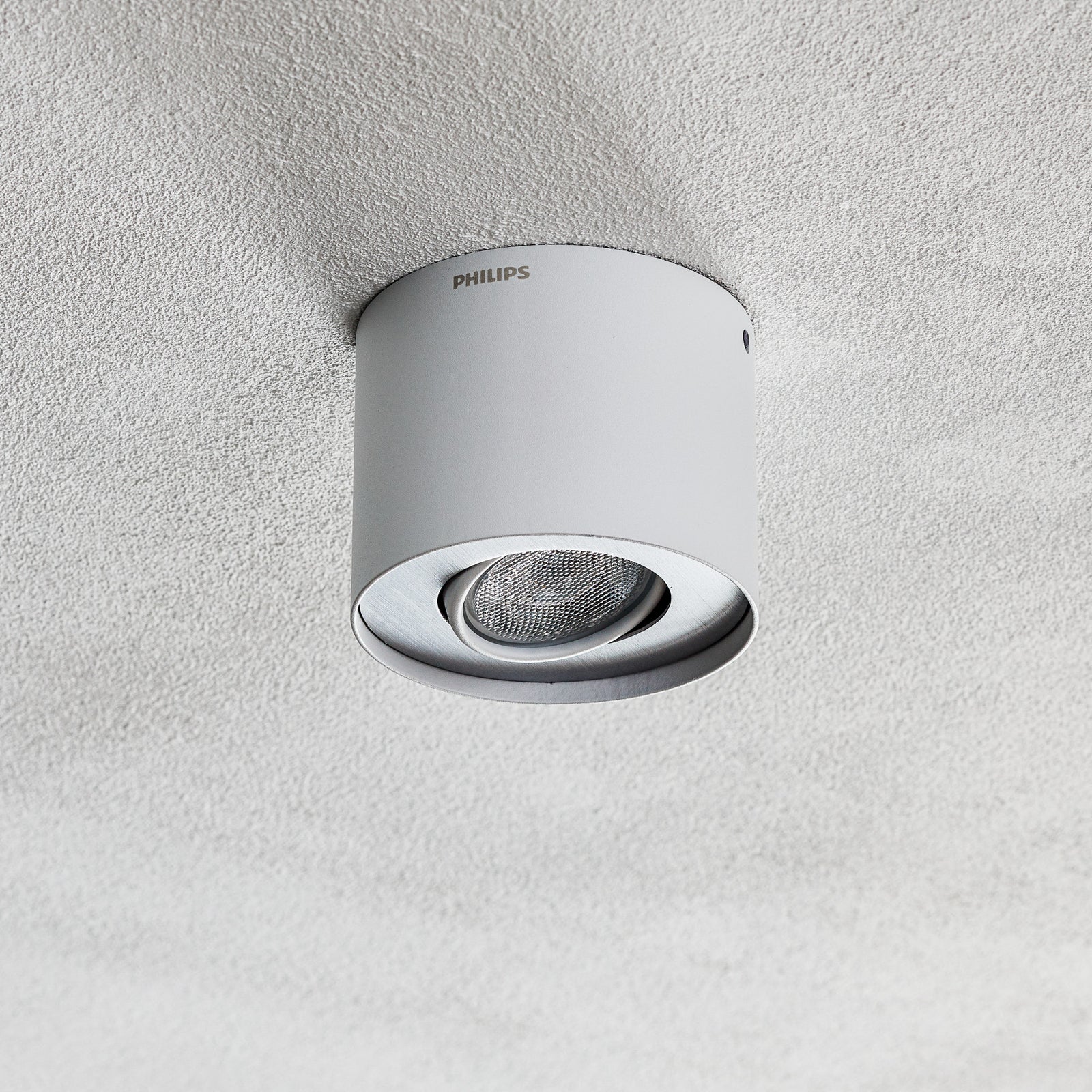 Detalj av LED takspot Phase hvit svingbar dimbar 4,5W varmhvit - Philips