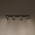 LED takspot Pluto 4-lys svart metall og tre forfra