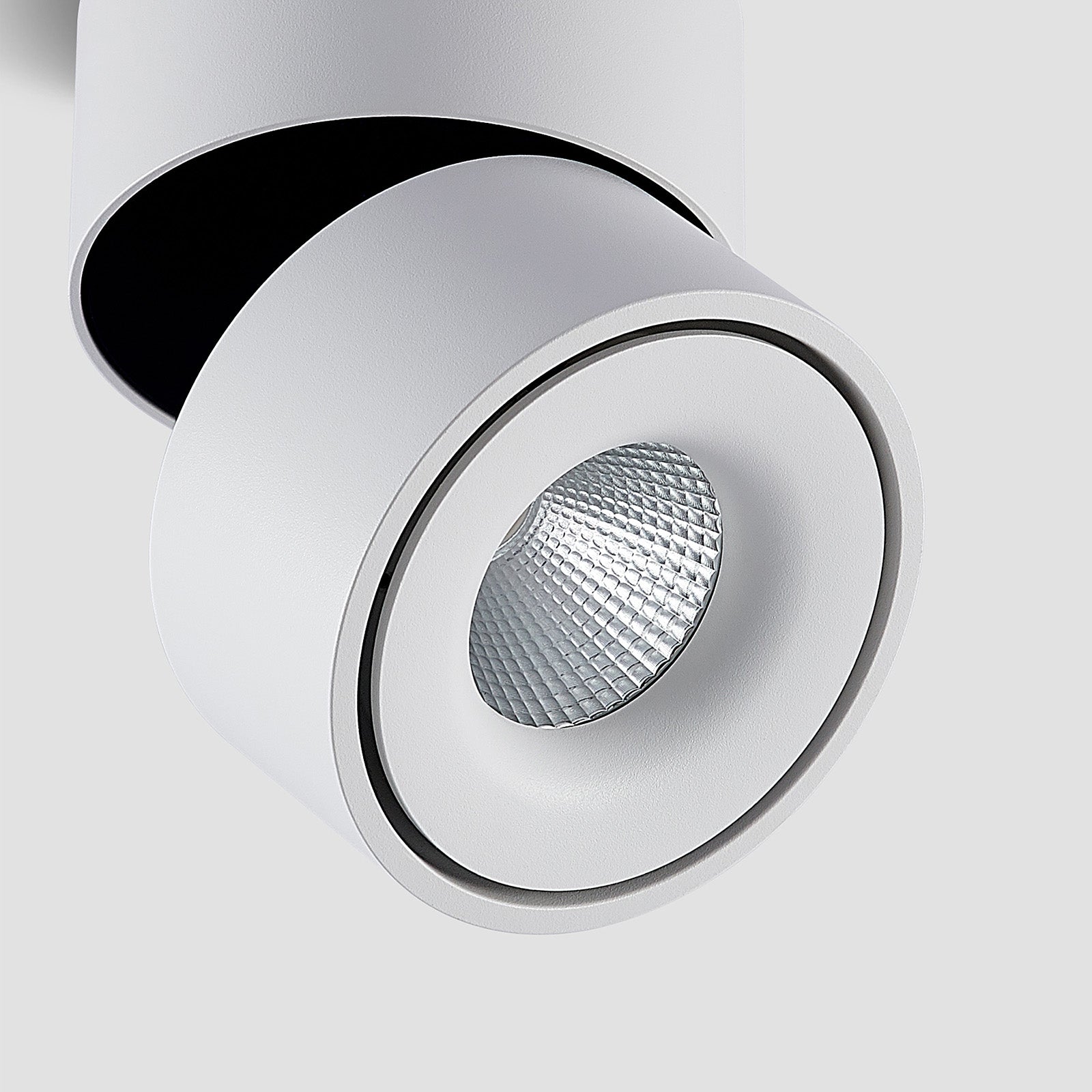 LED takspot Rotari hvit svingbar dimbar Ø12,5 cm lysdetalj