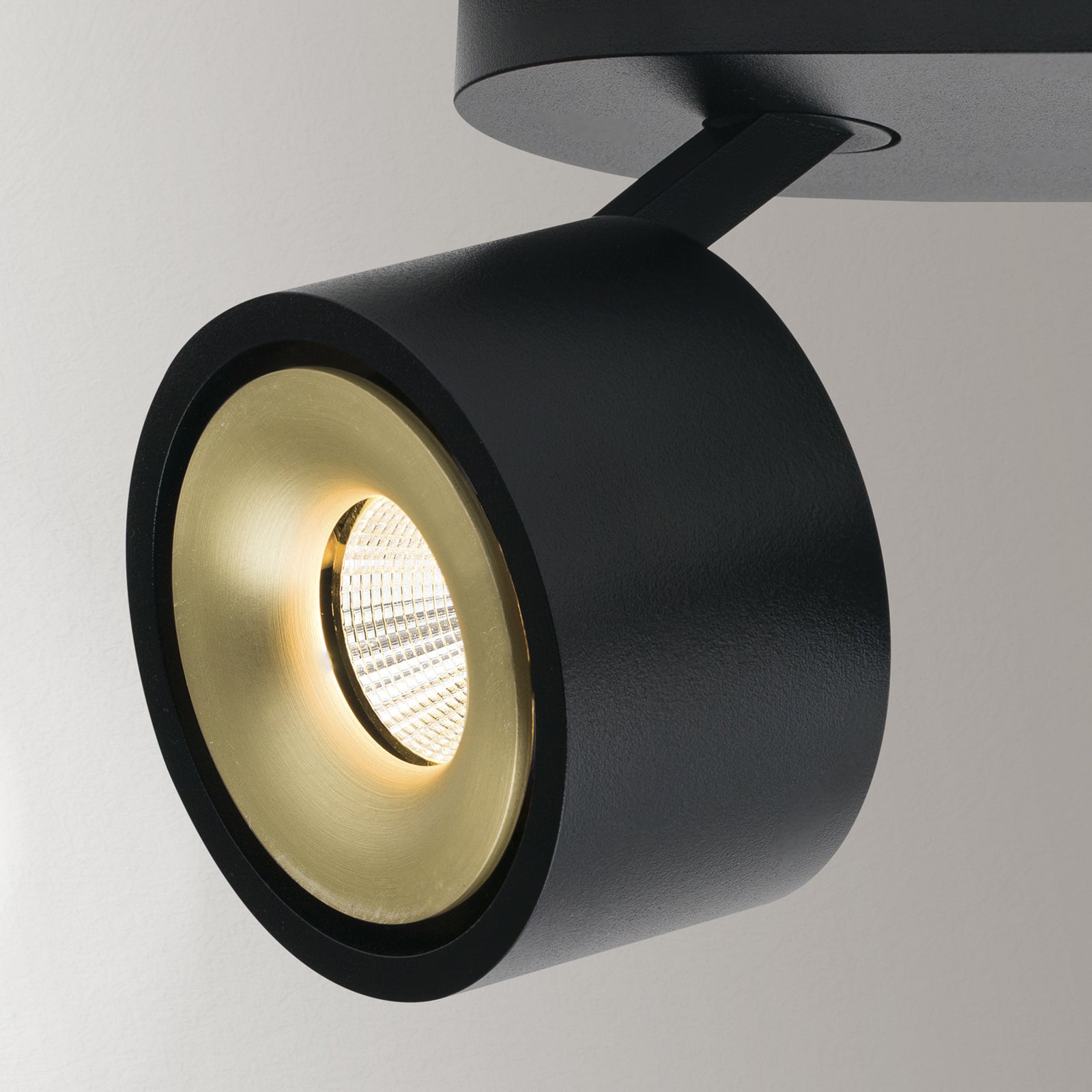 LED takspot Specter 2-lys svart aluminium dimbar lysdetalj
