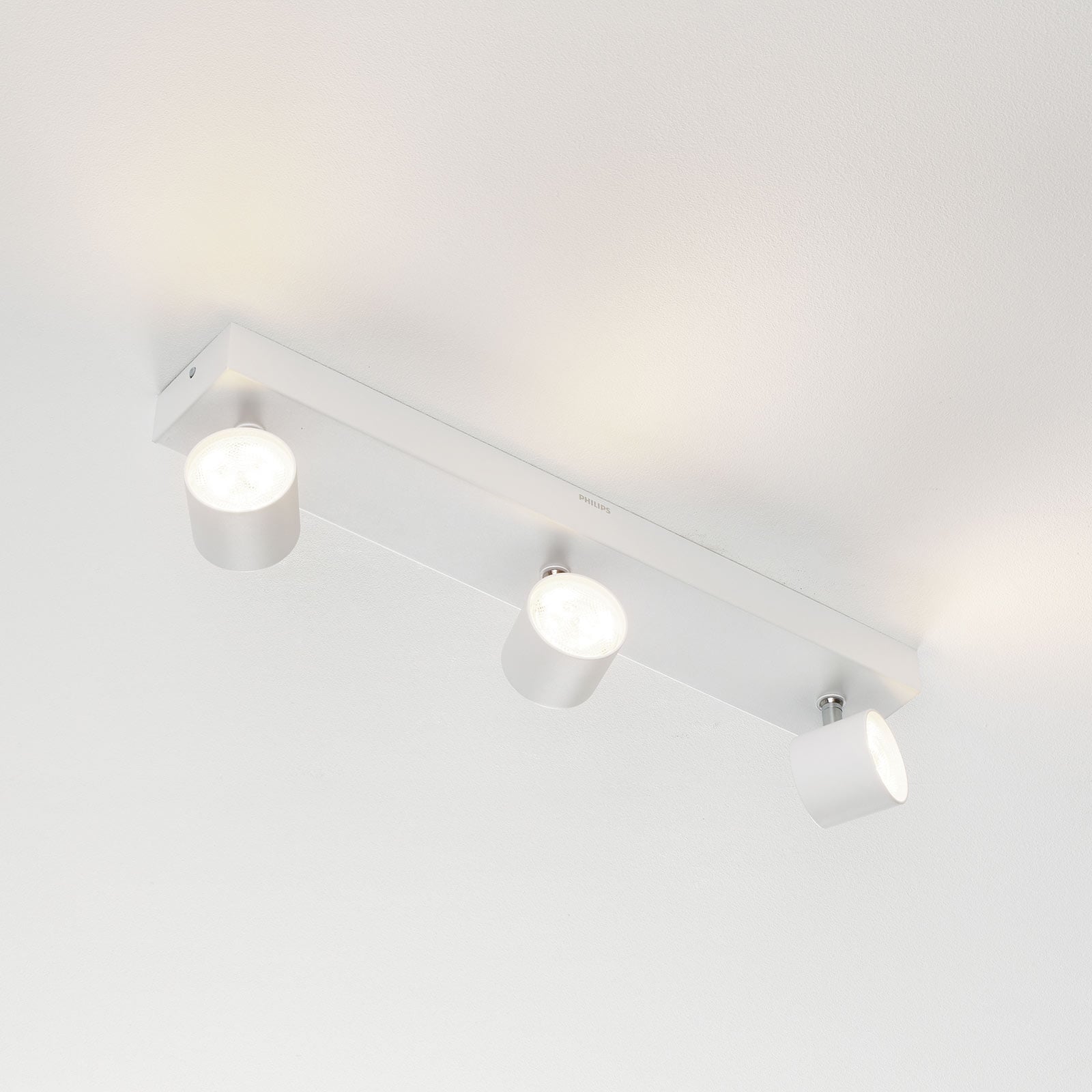 LED takspot Star 3-lys hvit dimbar WarmGlow 2700K front