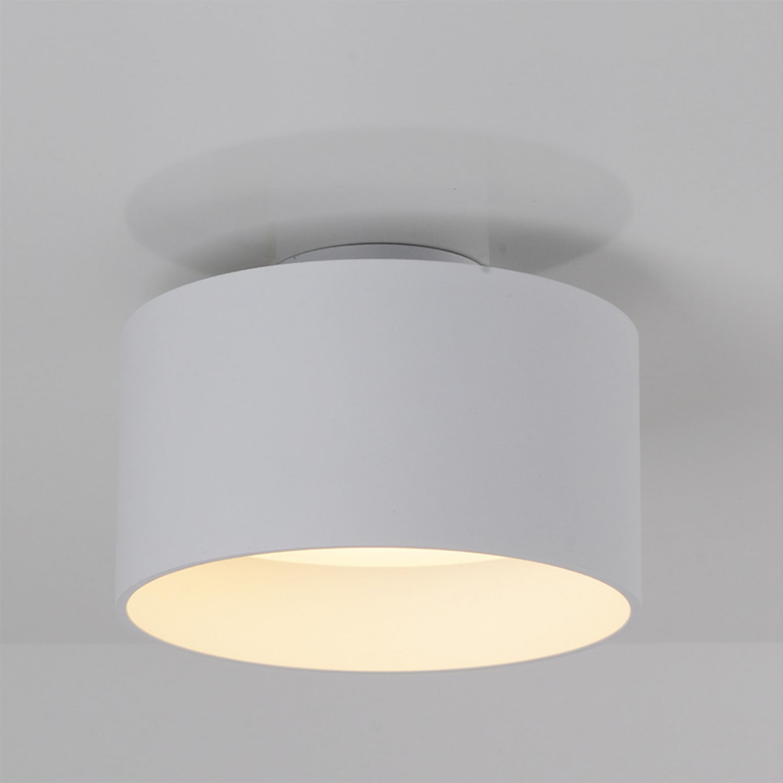 LED takspot Trimes CCT step-dim hvit Ø14 cm 12W nærbilde