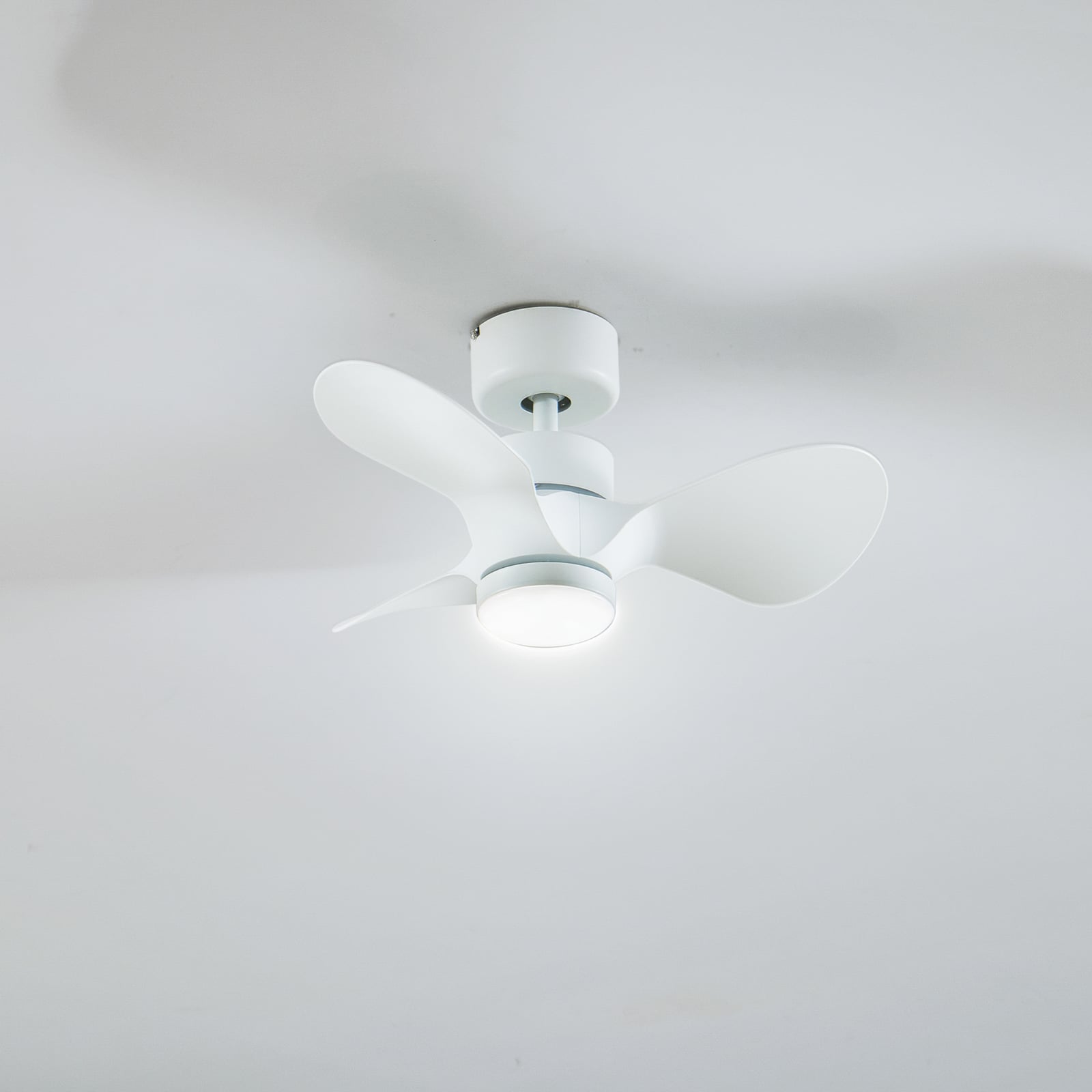 LED takvifte Enon dimbar CCT hvit DC Ø61 cm forfra