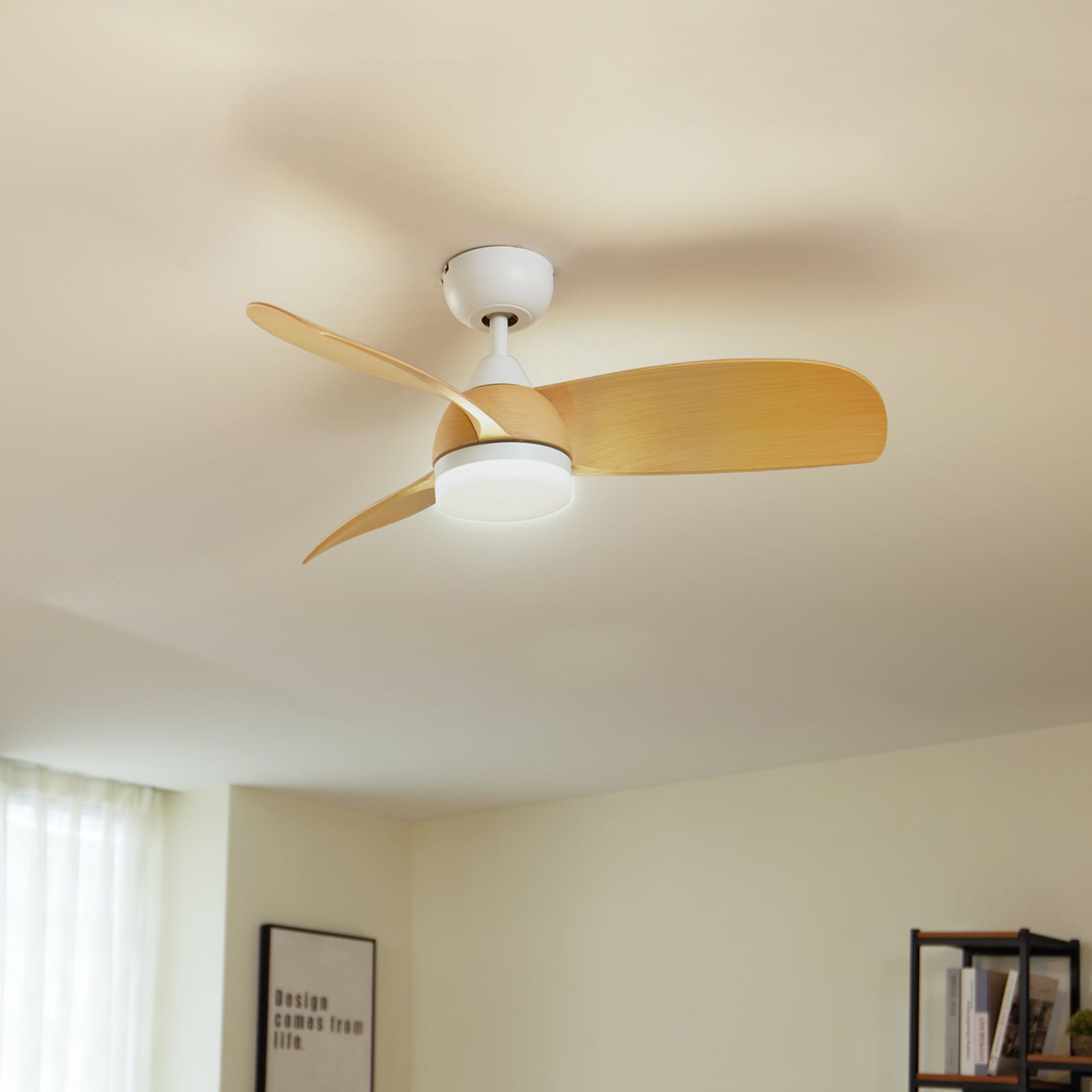 LED takvifte Enon dimbar CCT bakside med monteringsdetaljer