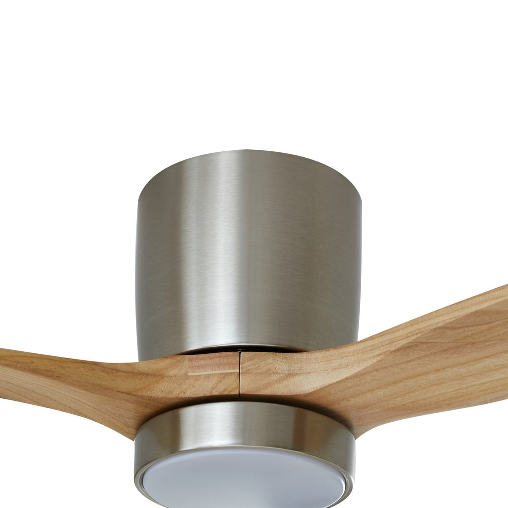 Sidevisning av LED takvifte Faipari med fjernkontroll nikkel tre Ø132 cm