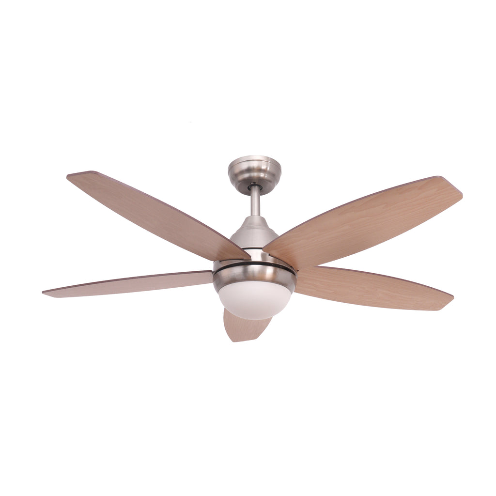 LED takvifte Klasika med lys CCT Ø106 cm tre/hvit DC i bruk