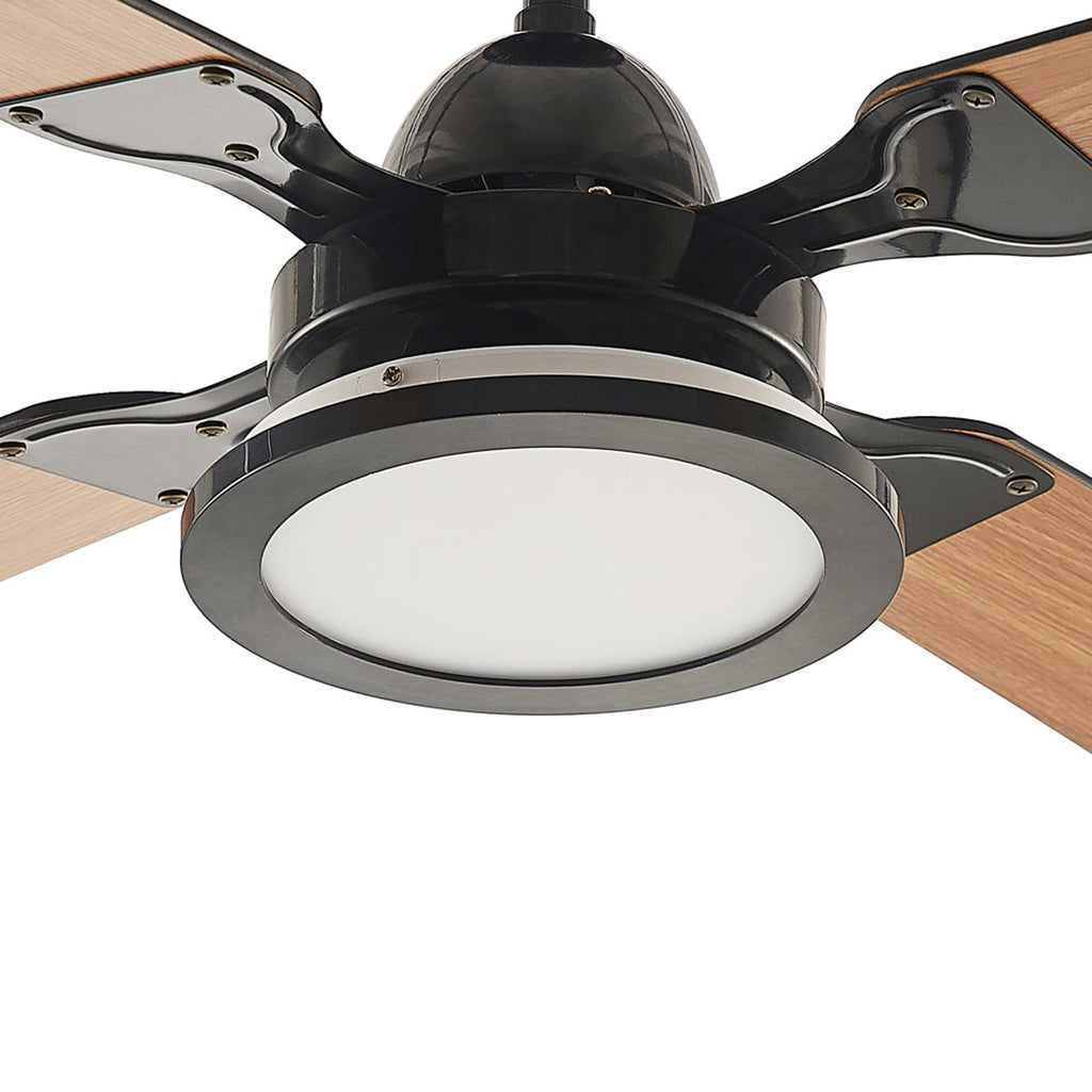 LED takvifte Tedric svart/eik oversikt i rom