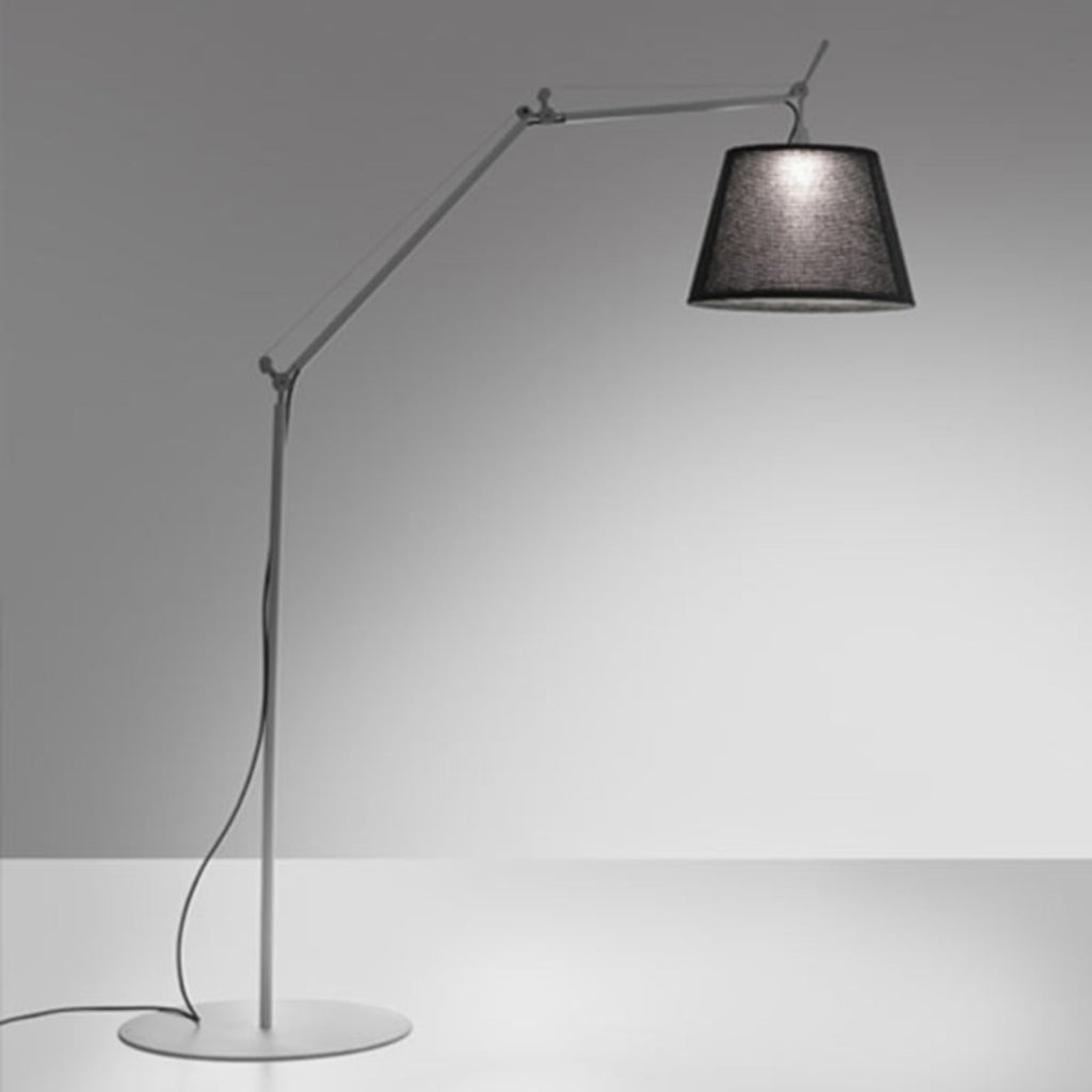 LED utegulvlampe Tolomeo Paralume Outdoor svart IP44 montert på terrasse