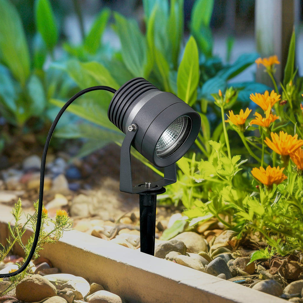 LED utespot Irina med jordspyd aluminium 20W IP65 produktbilde