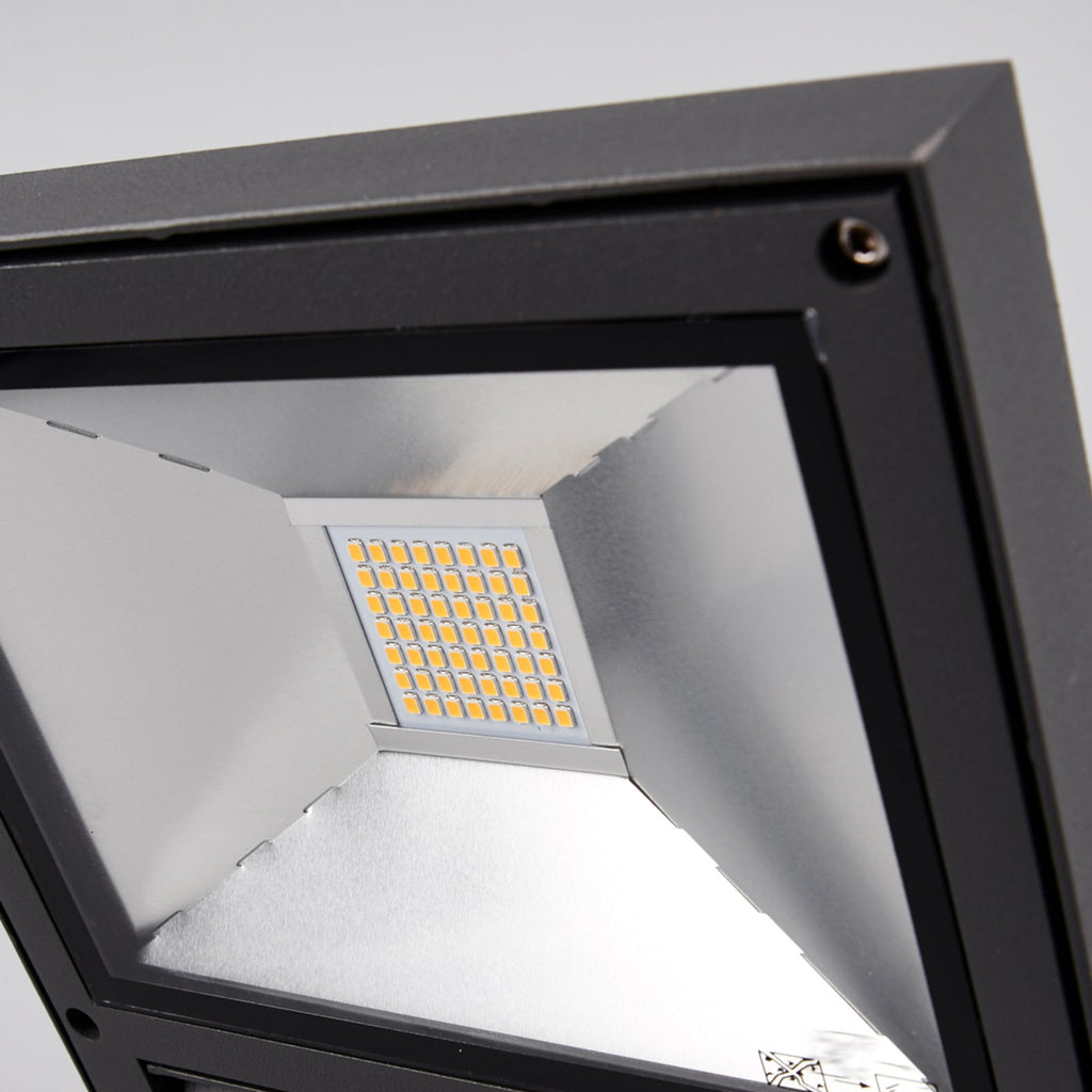 LED utespot Maica svingbar antrasitt IP65 12W lyseffekt