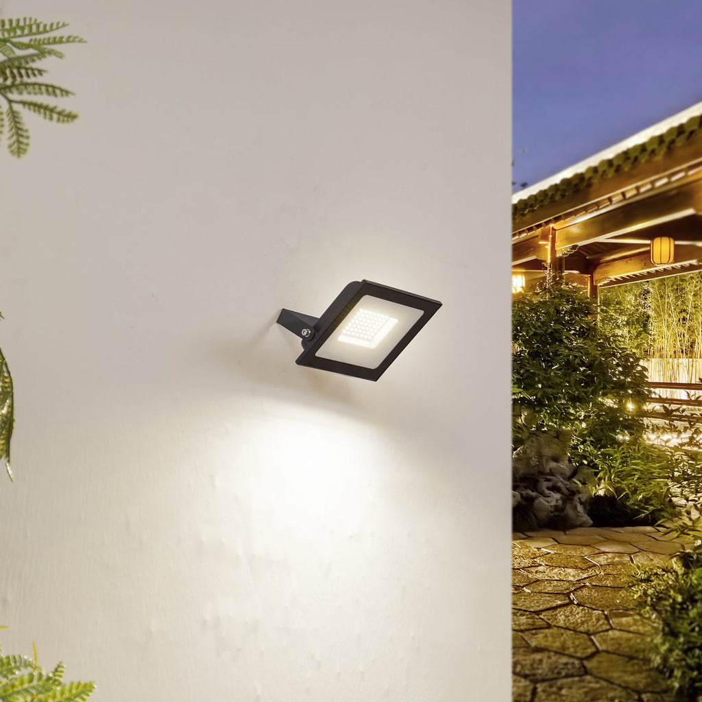 LED utespot Maikel svart 50W 4000 lm IP65 bakside