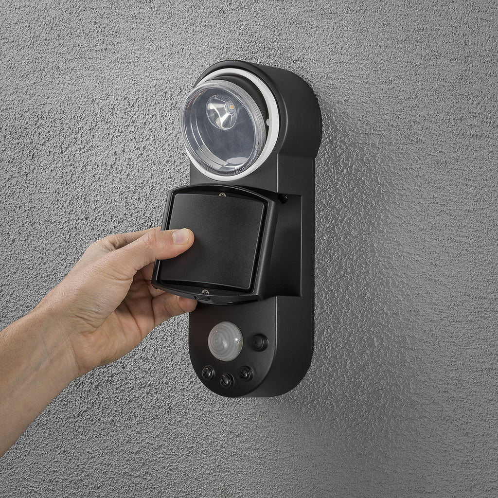 LED utespot Prato batteridrevet med bevegelsessensor IP44 detalj