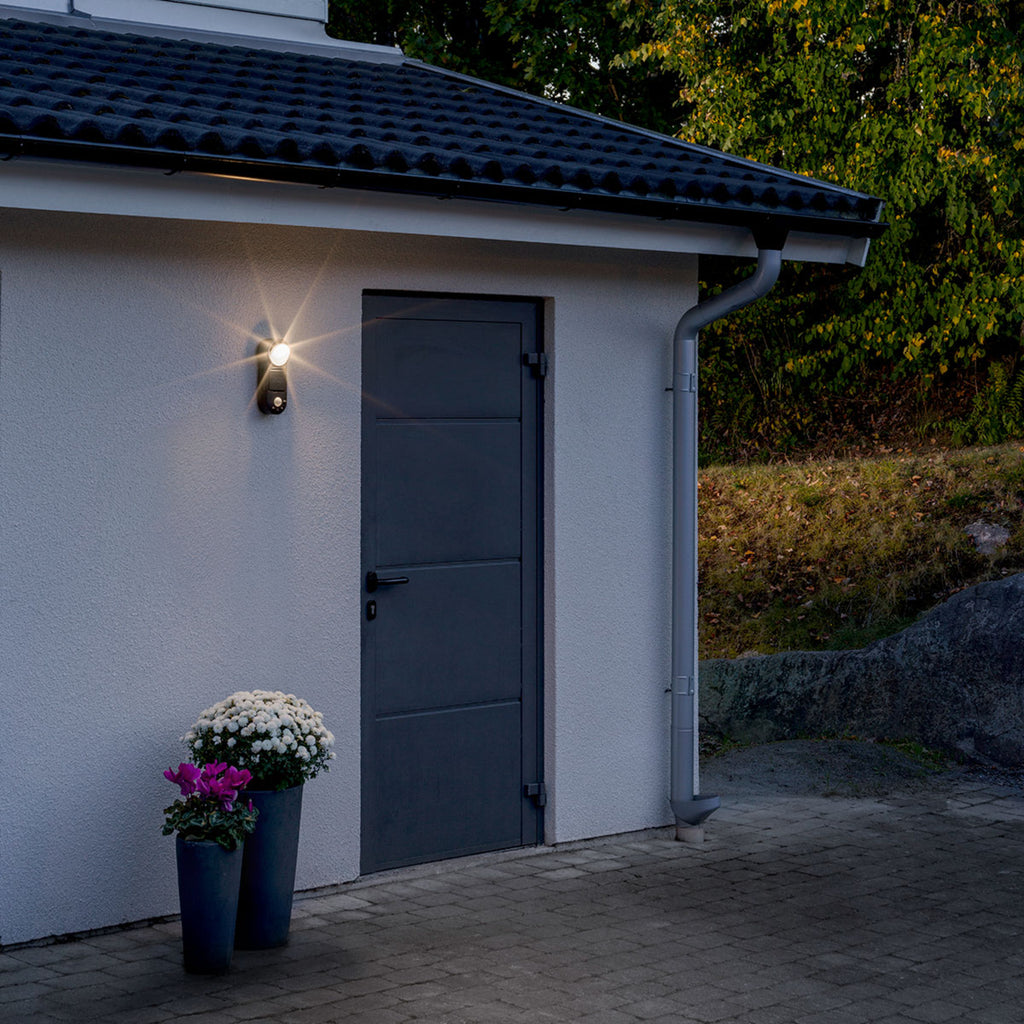 LED utespot Prato batteridrevet med bevegelsessensor IP44 side
