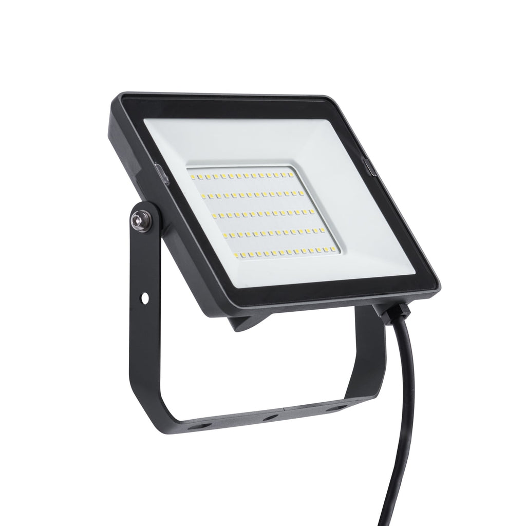 LED utespot ProjectLine 50W 4500lm varmhvit IP65 svart forfra