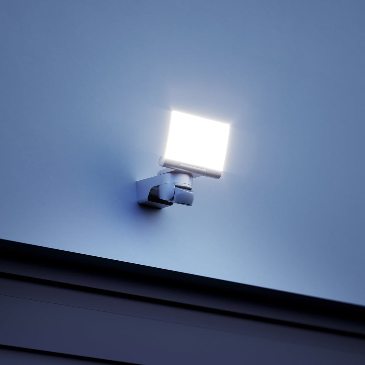 LED utespot XLED Home 2 S bakside med monteringsdetaljer