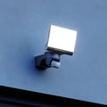 LED utespot XLED Home 2 S med bevegelsessensor svart IP44 forfra