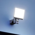 LED utespot XLED Home 2 XL S med bevegelsessensor grafitt forfra