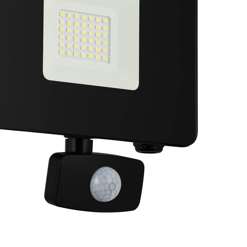 LED utespotlampe Faedo 3 svart 30W monteringsbrakett