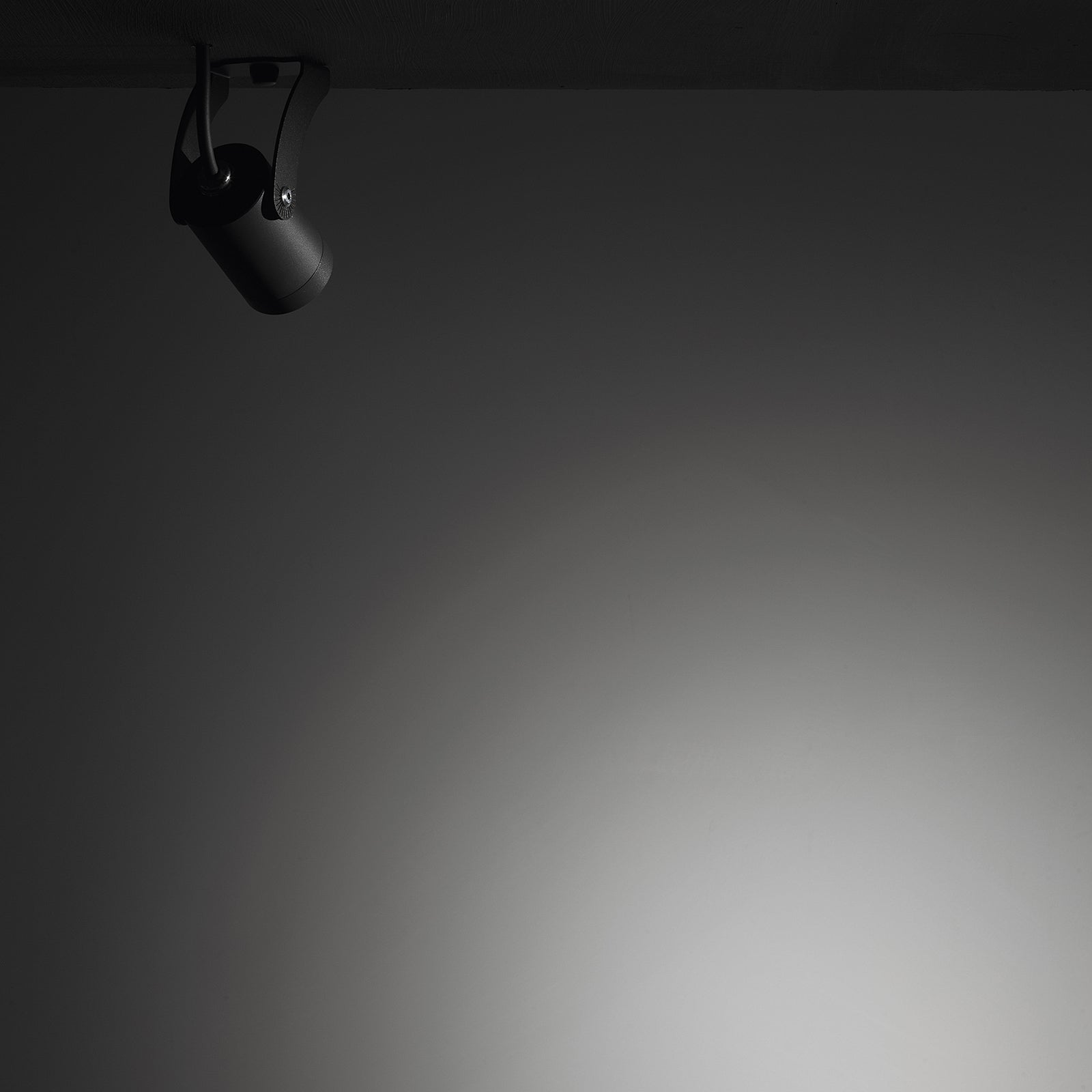 Montert LED utestråler 1445LED grafitt ute
