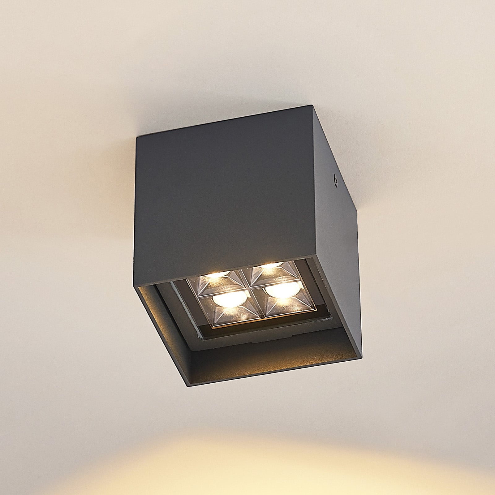 LED utetaklampe Eveta kvadratisk antrasitt 10 cm IP65 - Lindby