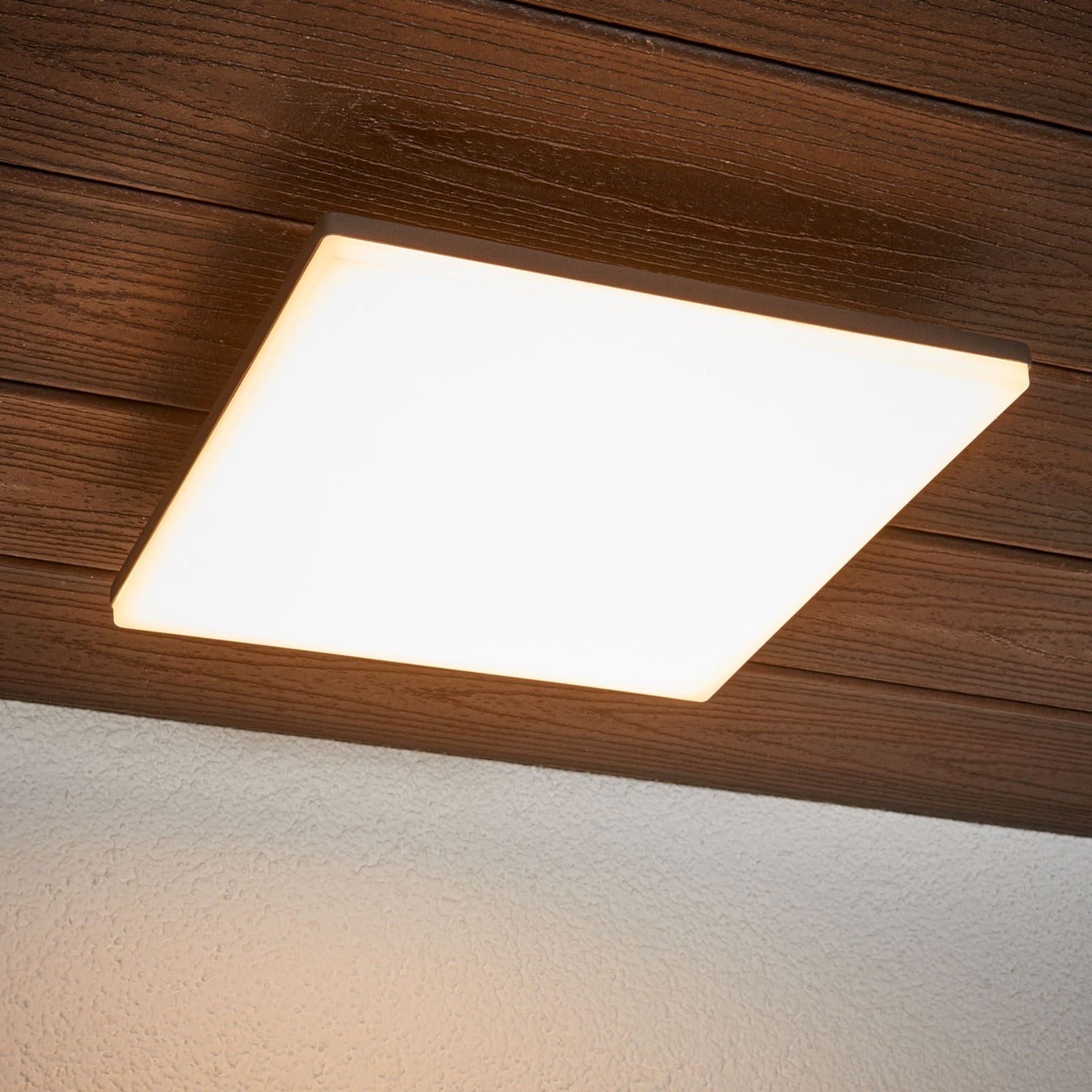 LED utetaklampe Henni med bevegelsessensor forfra