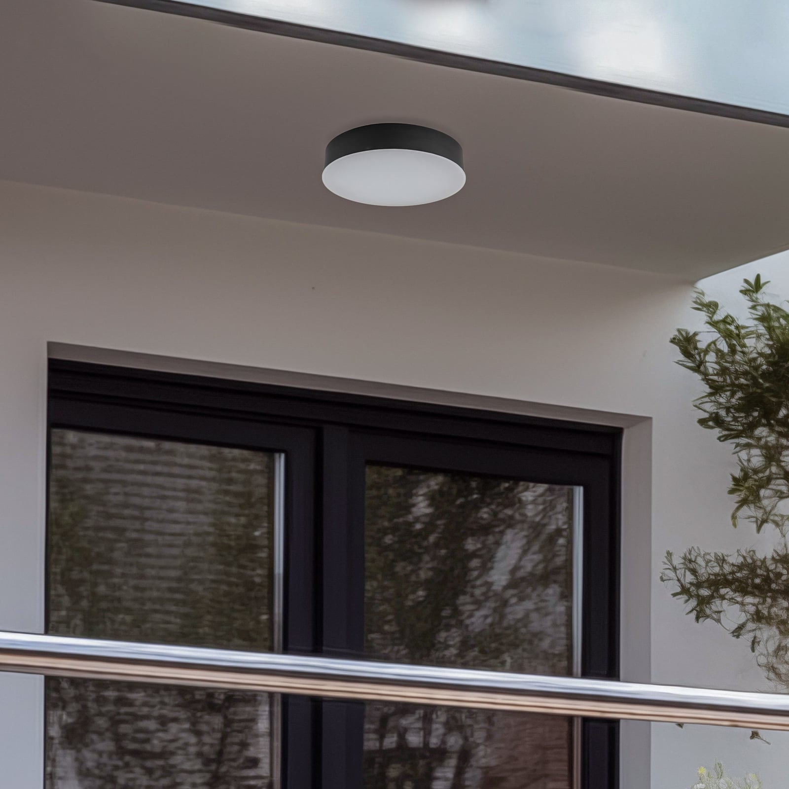LED utetaklampe Lahja med bevegelsessensor bakside