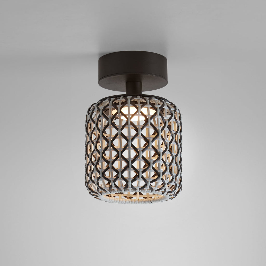 Baksiden av LED utetaklampe Nans PF/16 dimbar brun