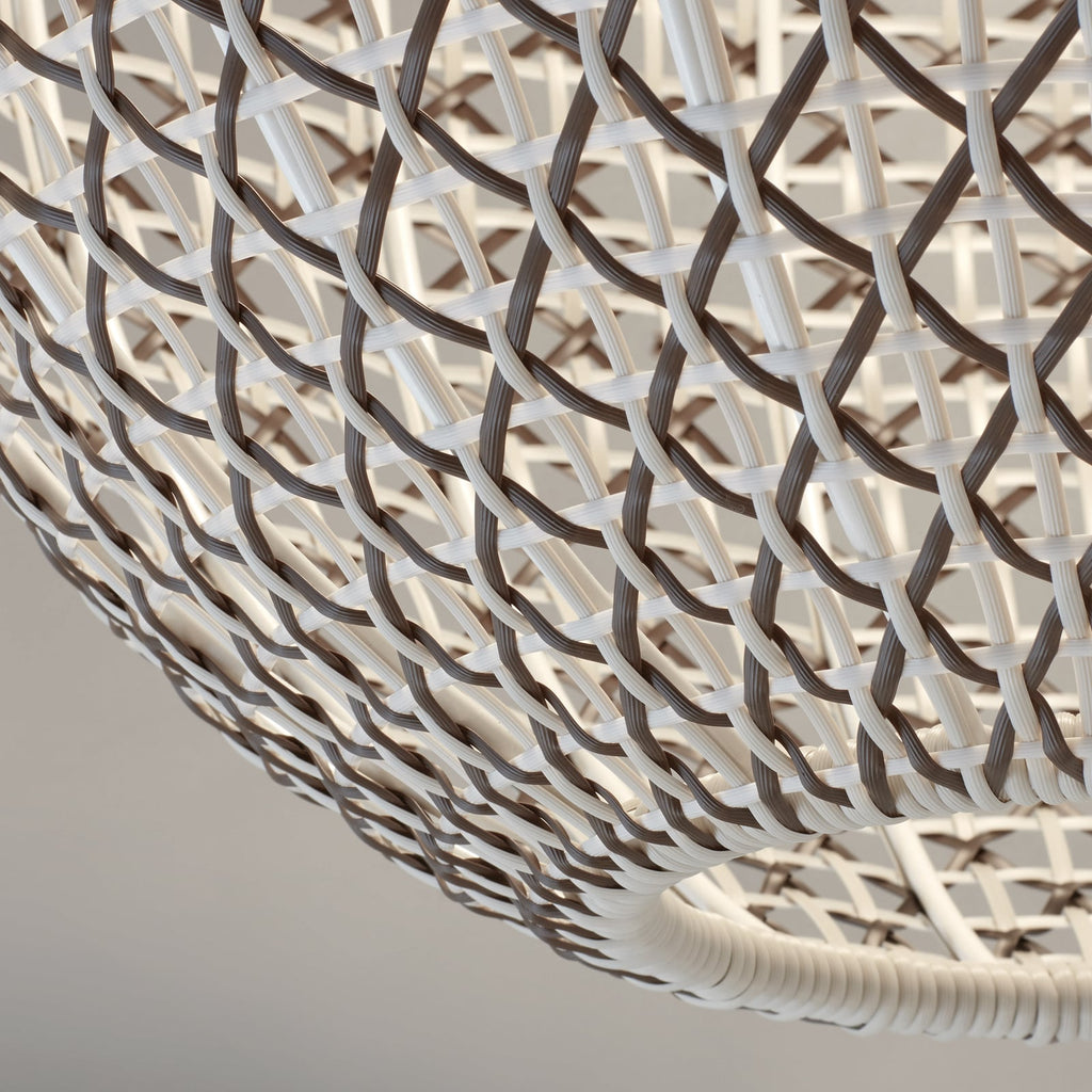 LED utetaklampe Nans Sphere flettet Ø60 cm montert ute