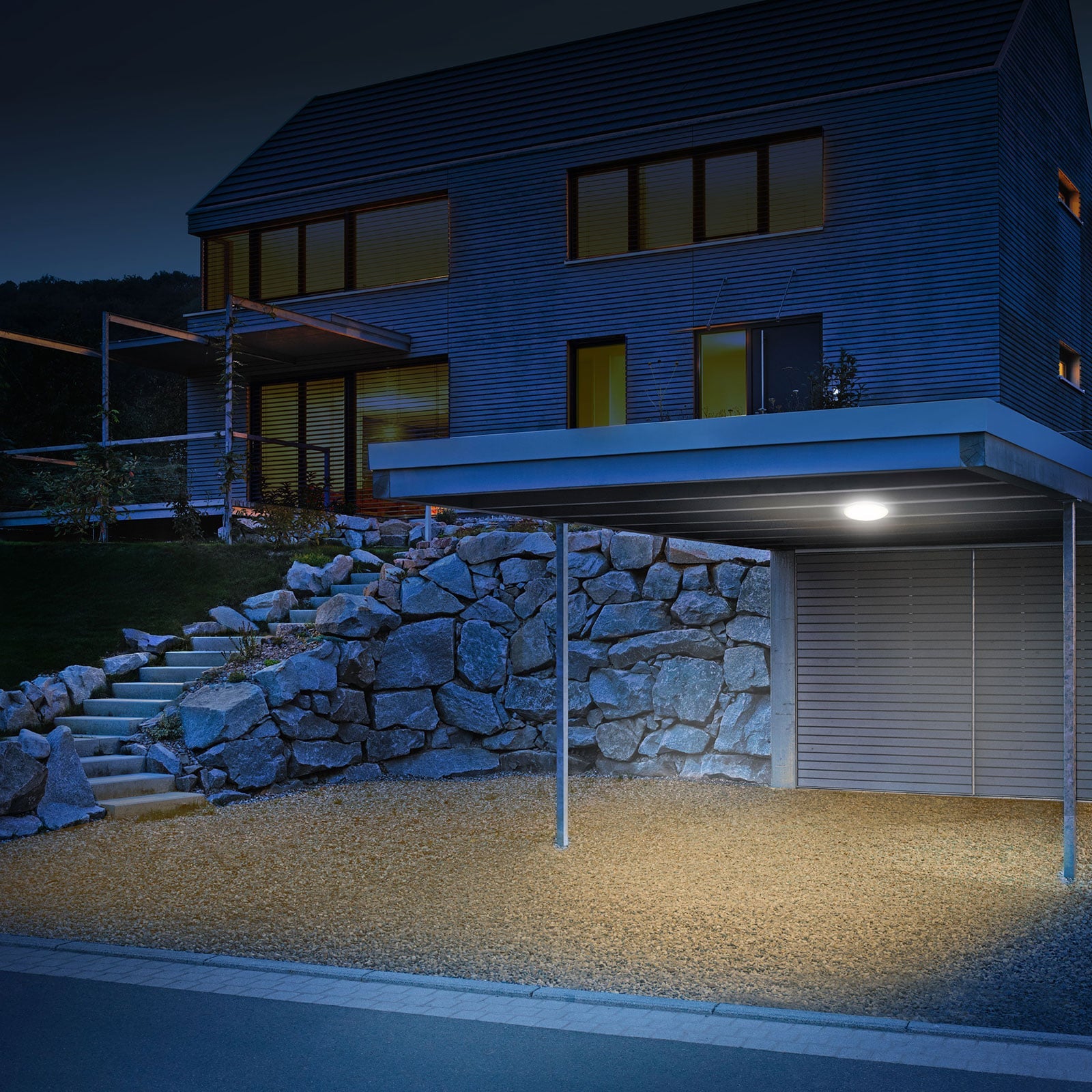 Detalj av sensor og LED på LED utetaklampe Vario Quattro S
