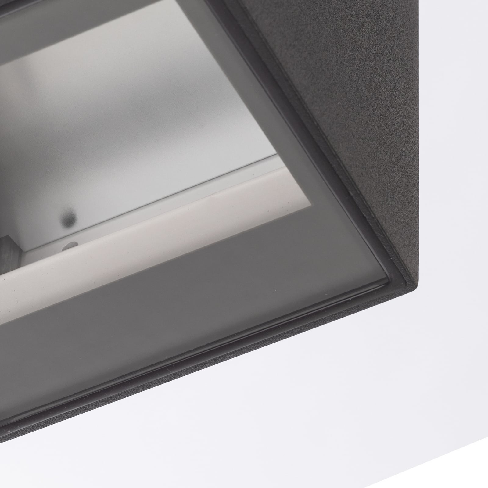 Lysbilde fra LED utevegglampe 24718 K3 grafitt nedlys 8W IP65 fra BEGA