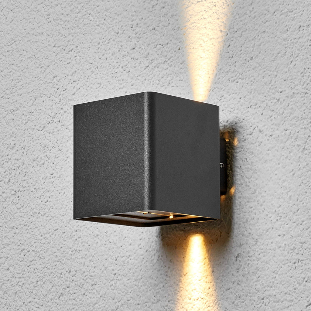 LED utevegglampe Aaron antrasitt opp og ned IP54 14W justering av lysvinkel