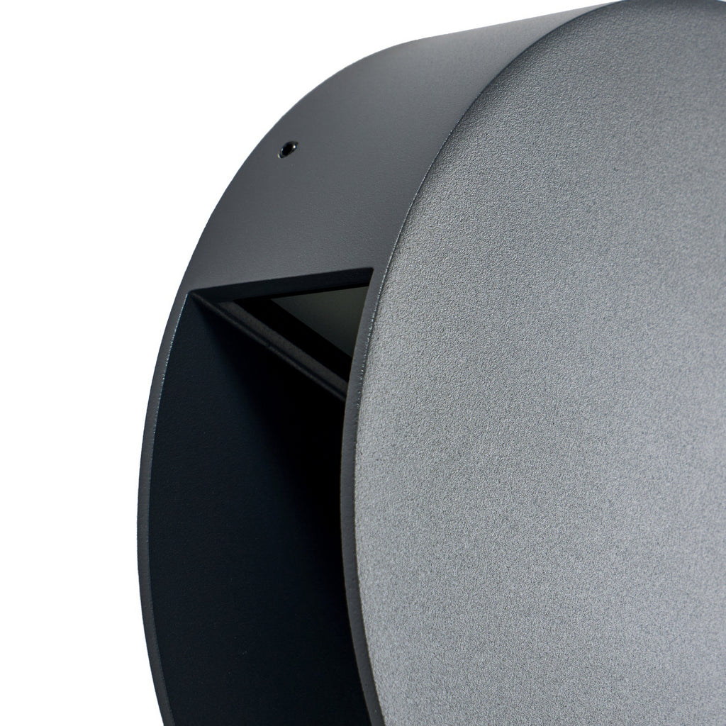 LED utevegglampe Advero med husnummer og CCT-funksjon