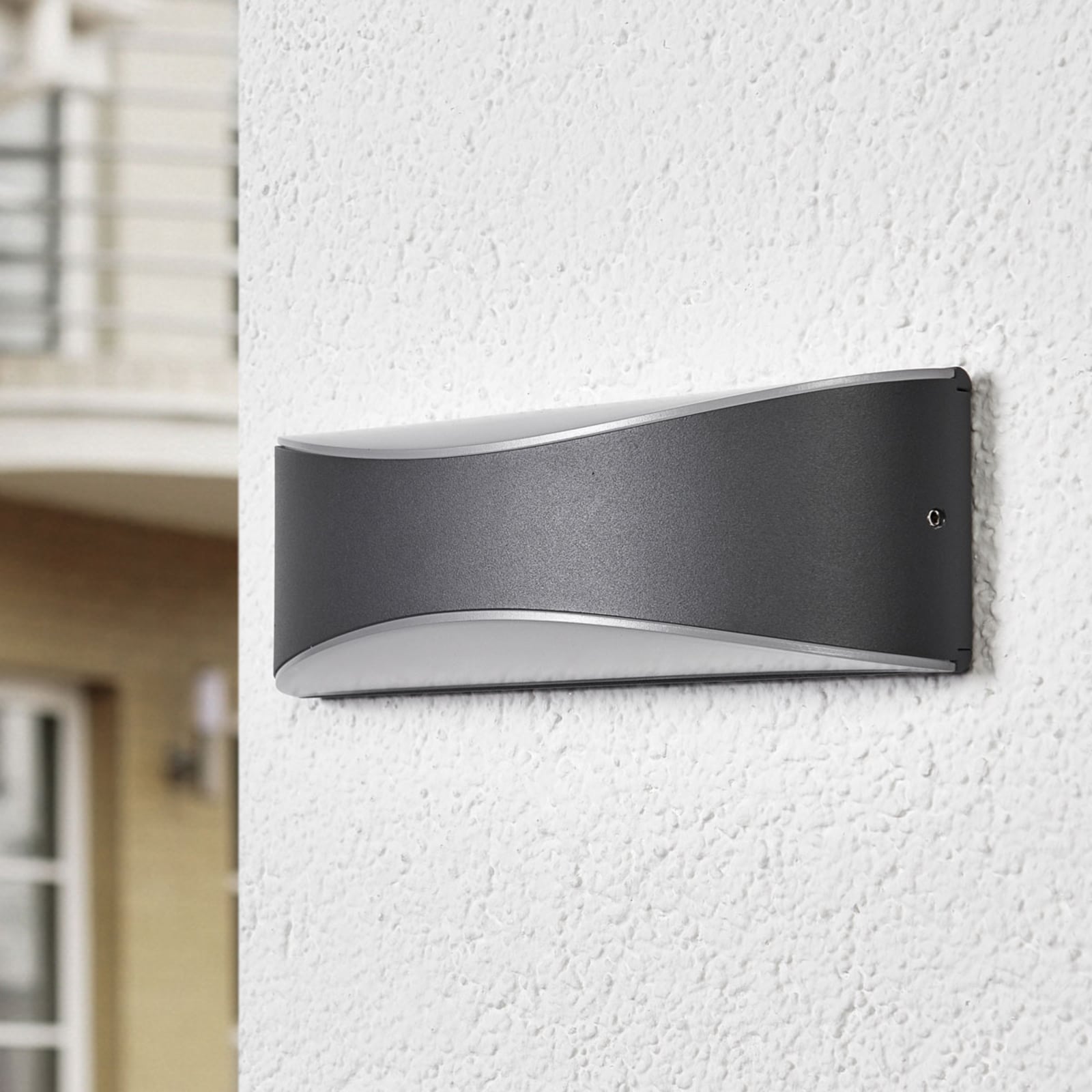 LED utevegglampe Akira antrasitt opp og ned bakside