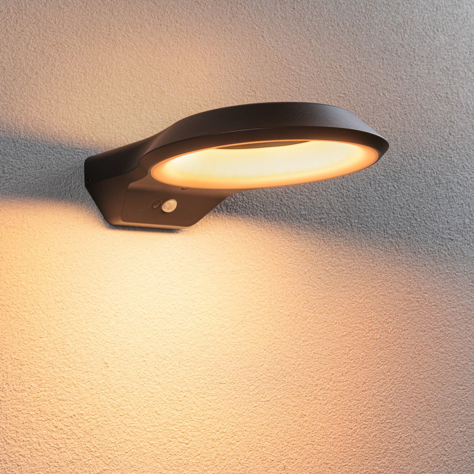 LED utevegglampe Anela med bevegelsessensor antrasitt IP44 montert