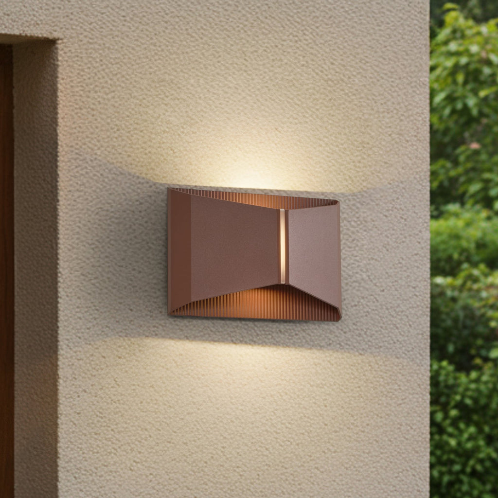 LED utevegglampe Anlira opp og ned brun 9W IP65 forfra