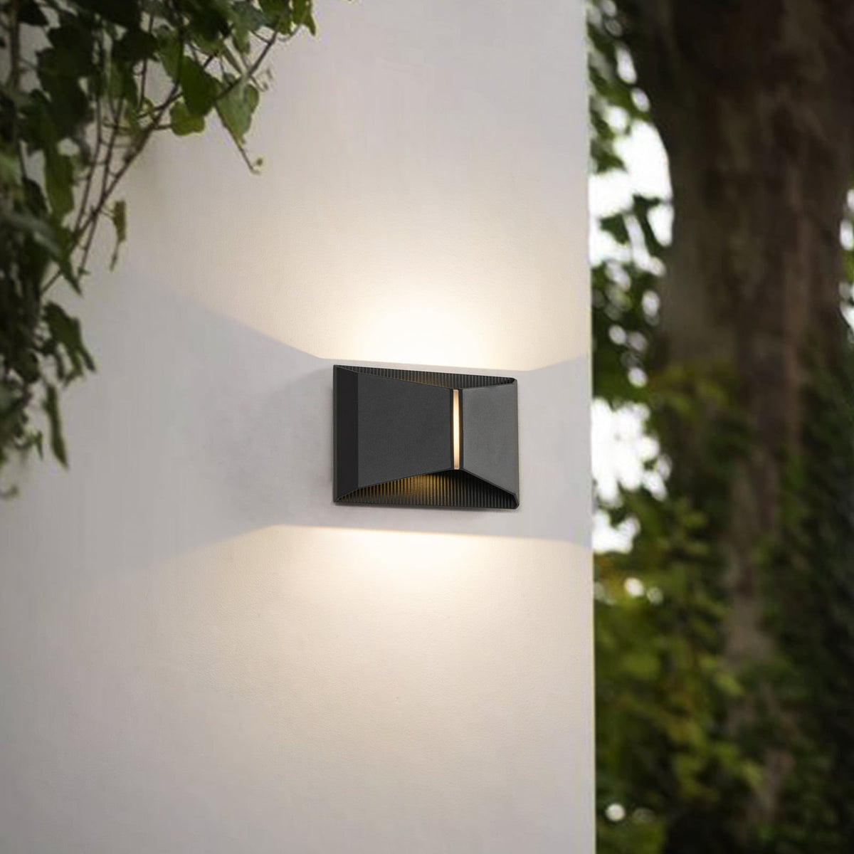 LED utevegglampe Anlira opp og ned svart IP65 bakside