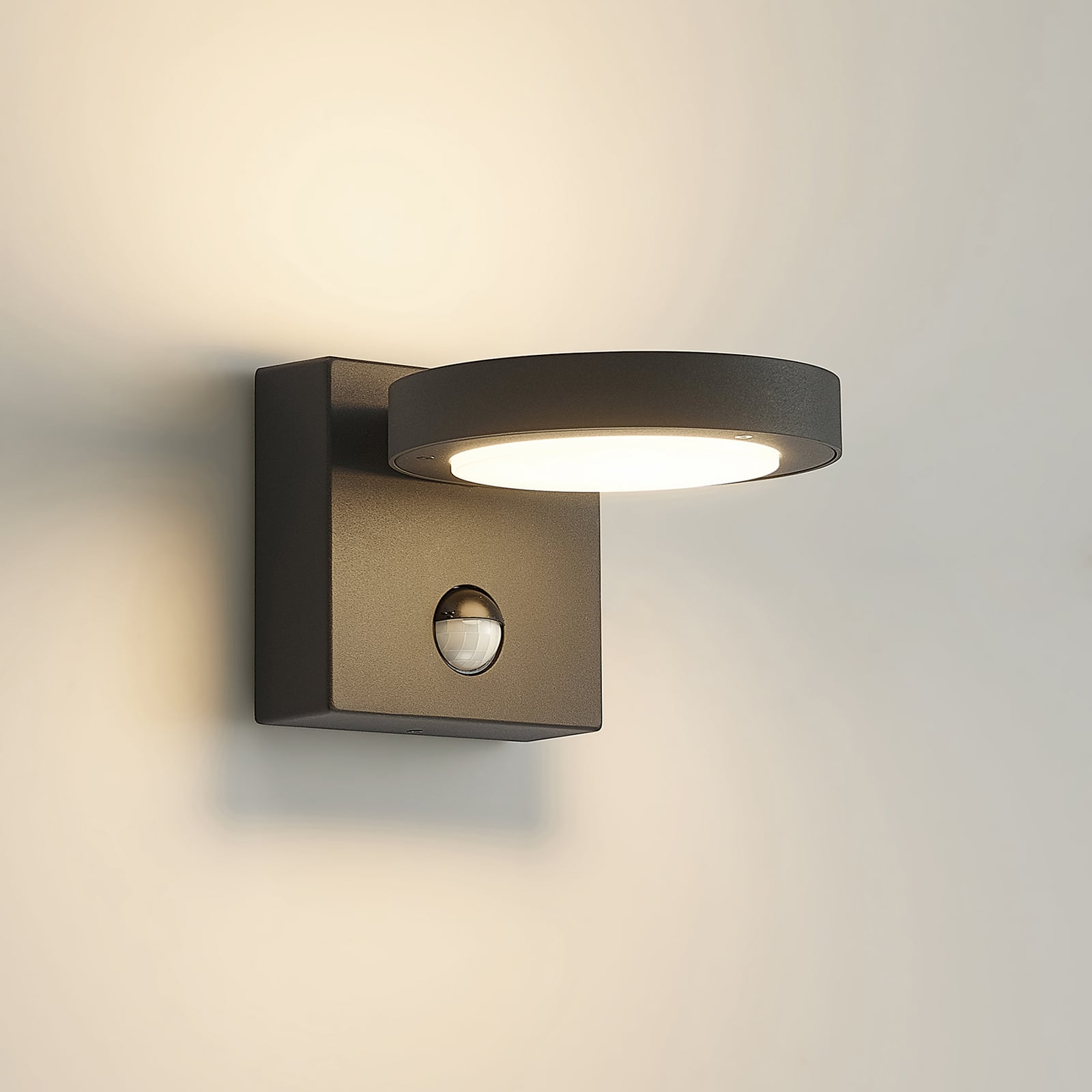 LED utevegglampe Belna rund med bevegelsessensor antrasitt IP54 forfra
