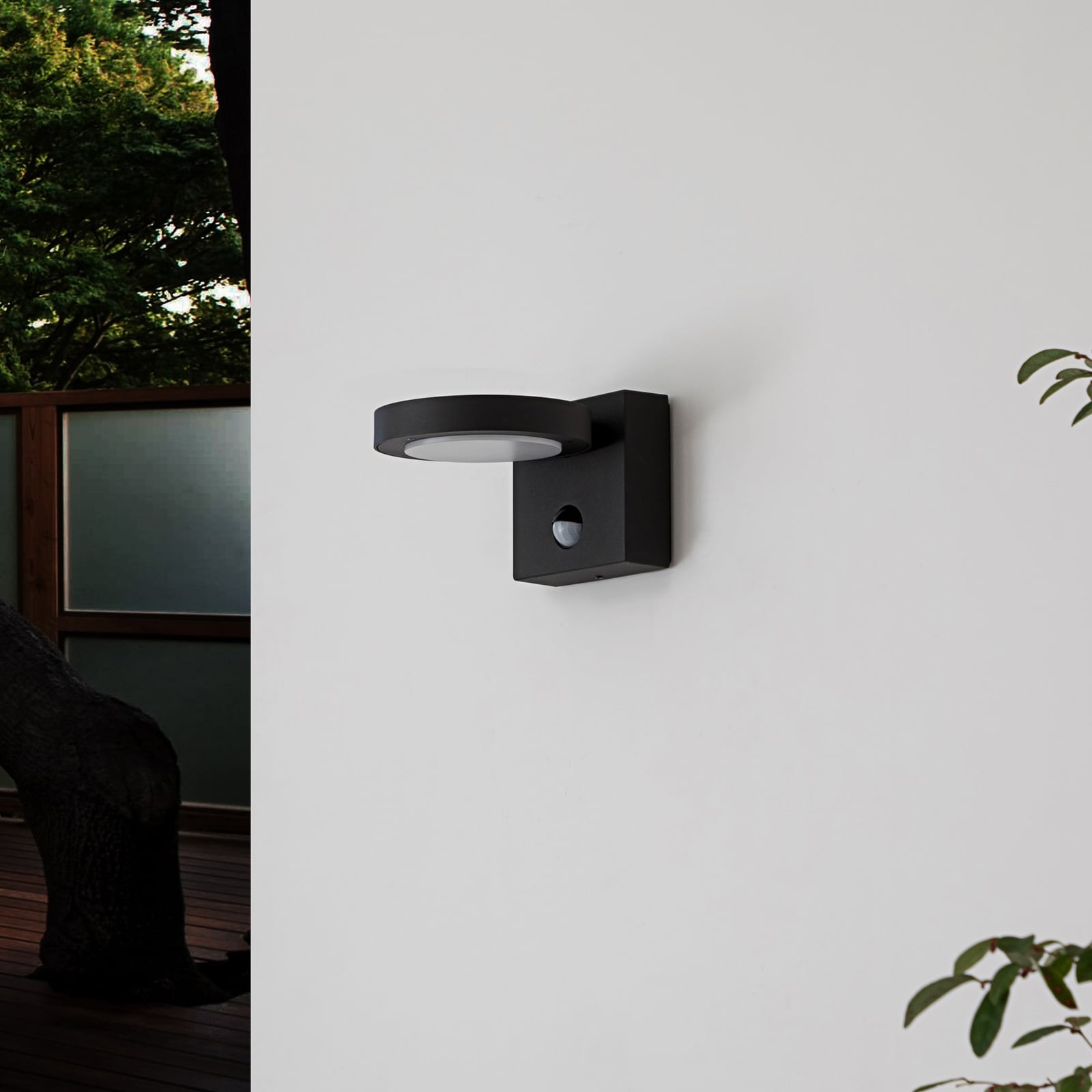 LED utevegglampe Belna rund med bevegelsessensor antrasitt IP54 sideprofil