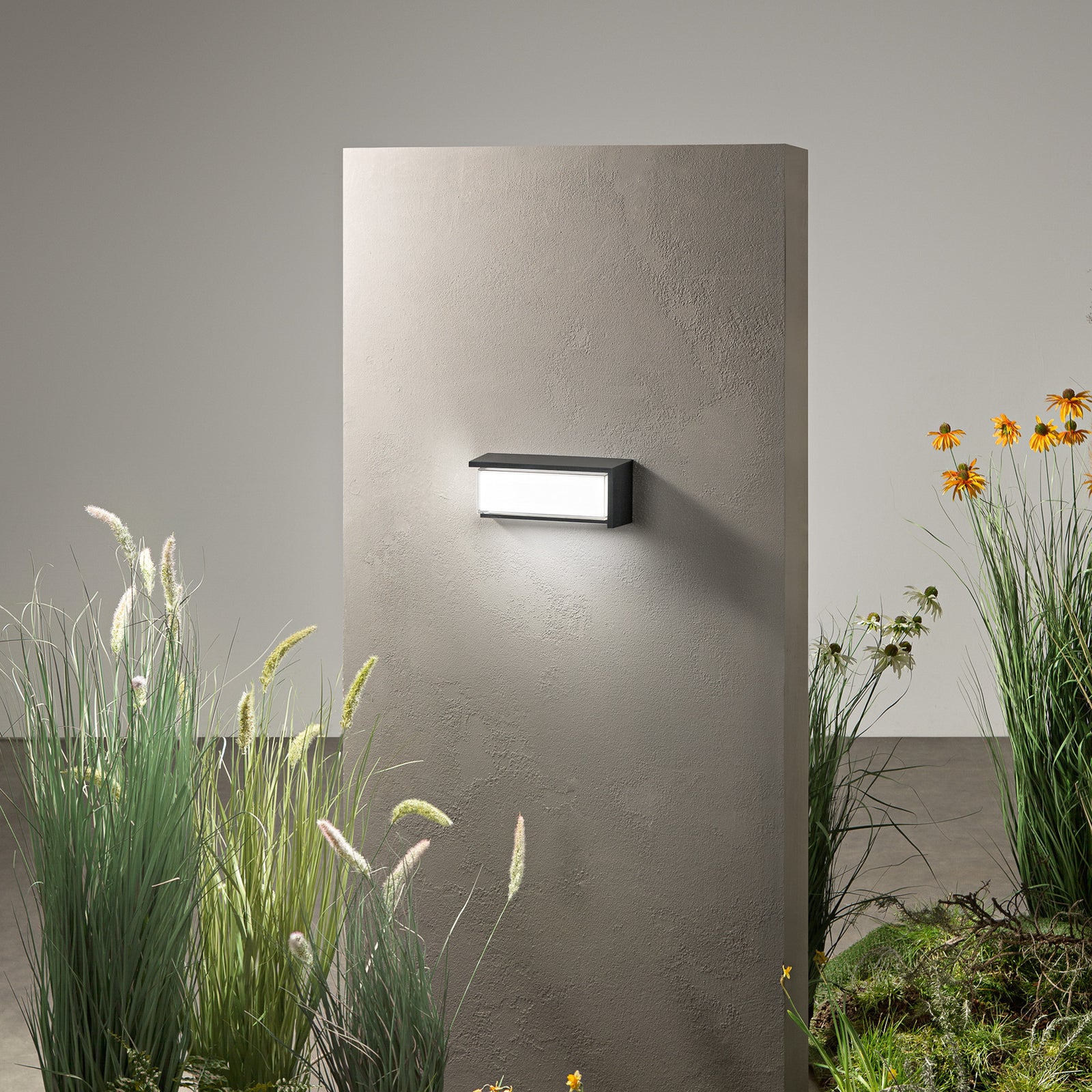 LED utevegglampe Block svart 32 cm plast IP65 bakside