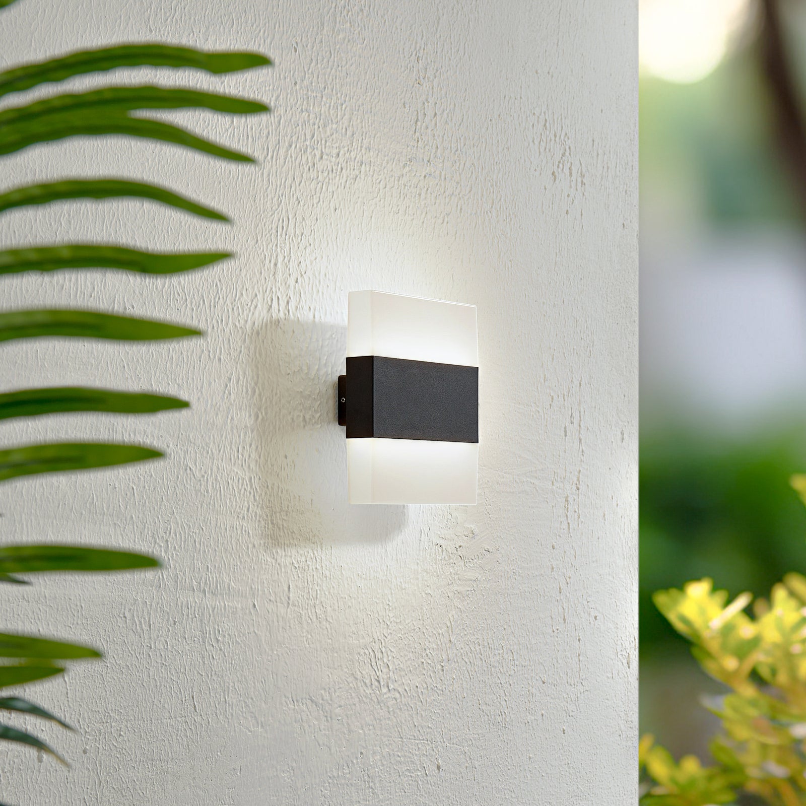 LED utevegglampe Branor aluminium antrasitt bakside