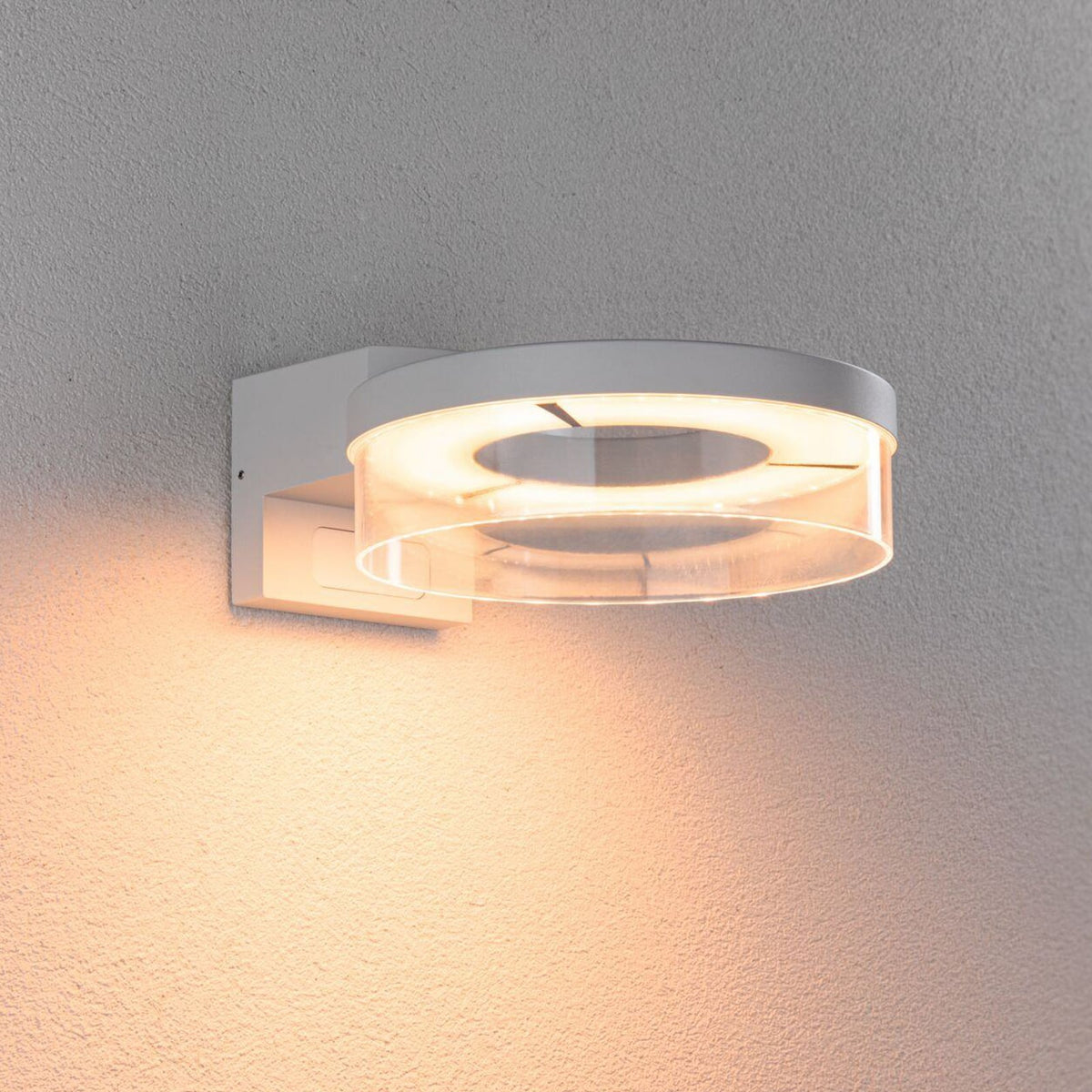 LED utevegglampe Capera med bevegelsessensor CCT IP44 forfra