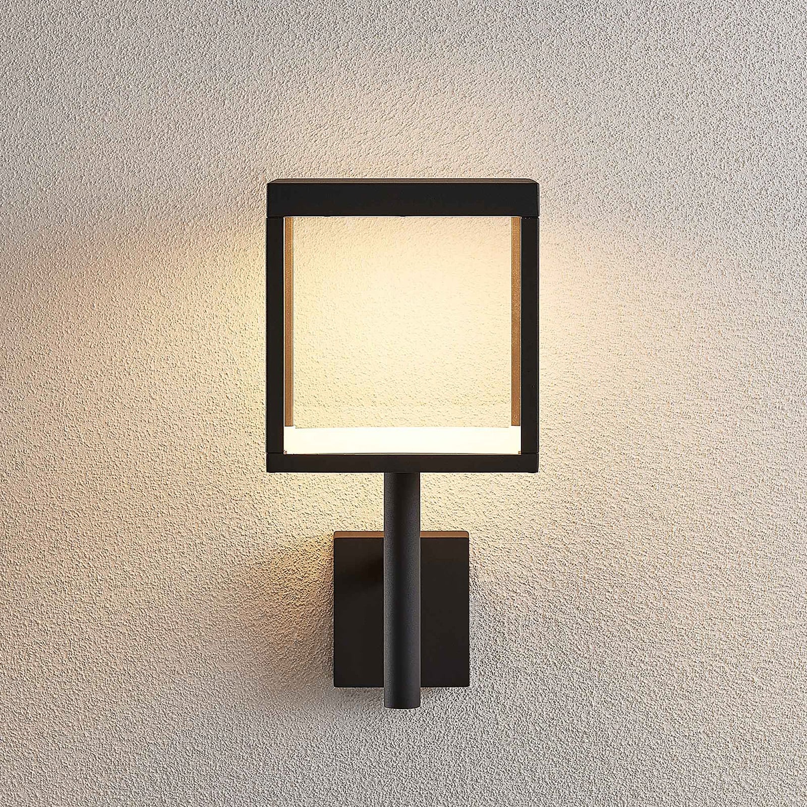 Detalj av LED utevegglampe Cube antrasitt glass 37 cm