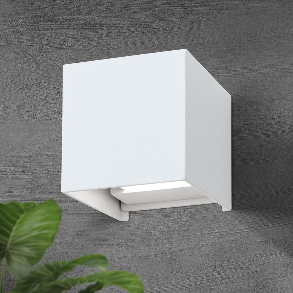 LED utevegglampe Cube hvit opp og ned 10 cm IP54 bakside