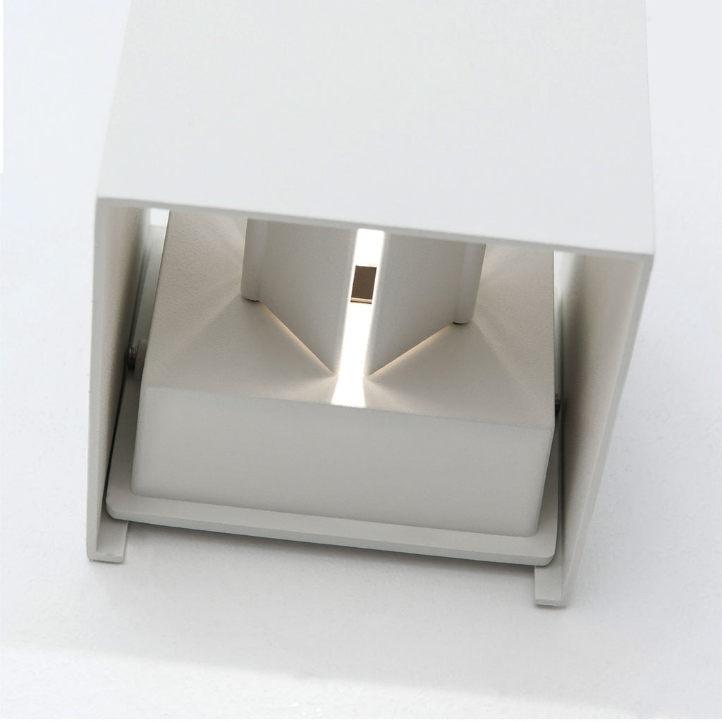 LED utevegglampe Cube hvit opp og ned 10 cm IP54 lys nedover